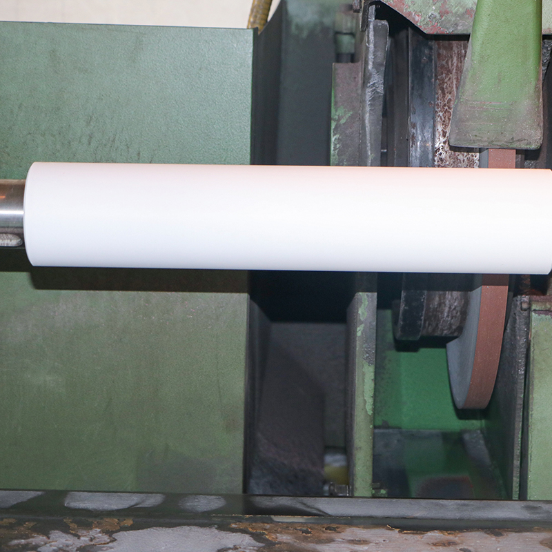 Aangepaste keramische as (aluminiumoxide)